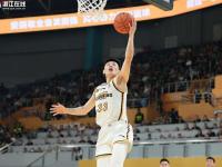 开云体育登录-主场作战稳操胜券，球队连胜不断