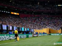 开云体育在线-曼城主场大胜，提前锁定小组出线资格