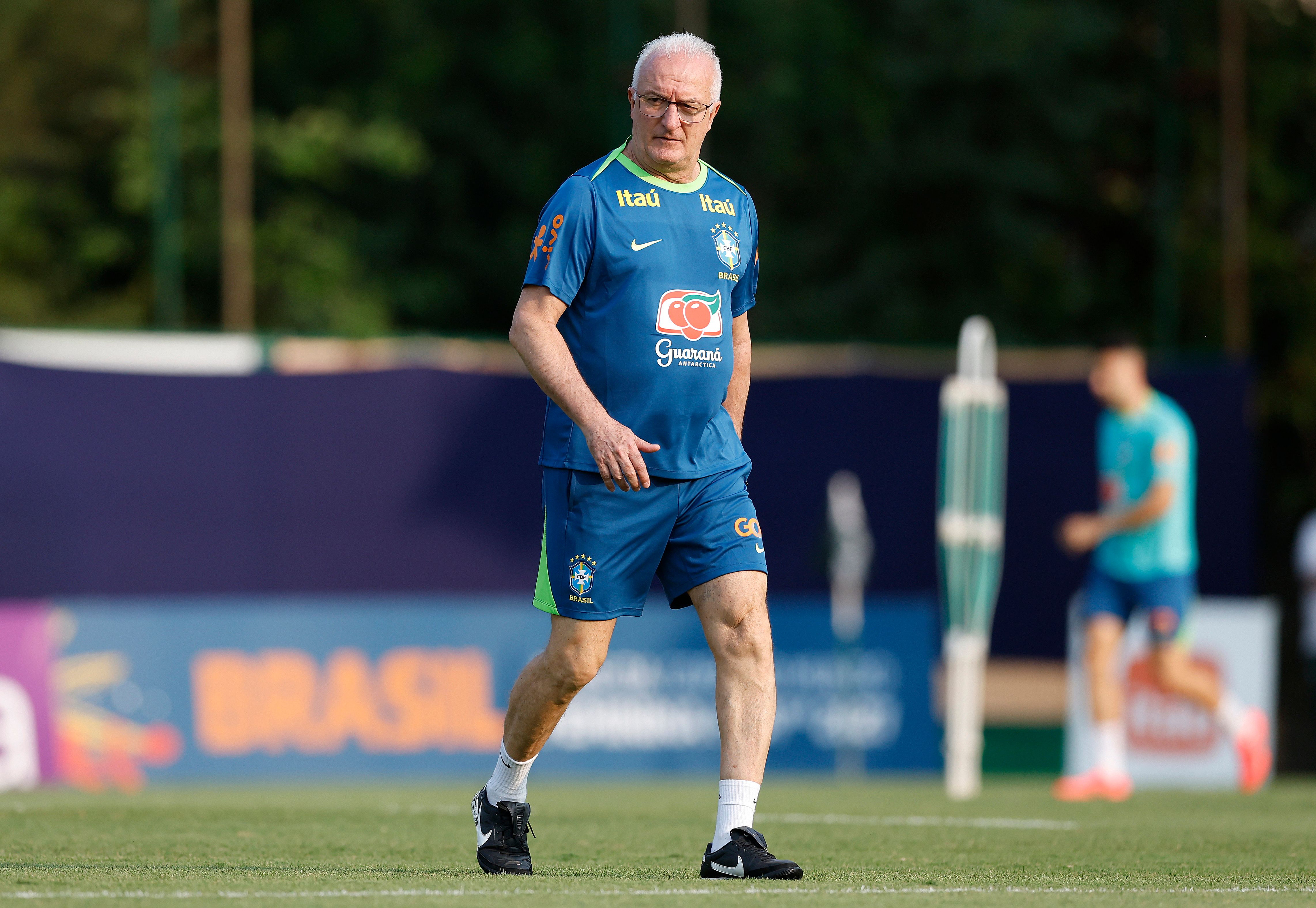 包含摩纳哥连胜，主帅布拉格姆声誉大振的词条