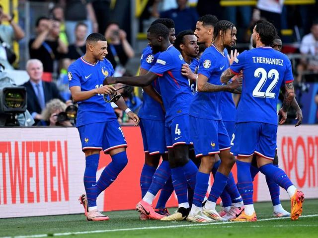 非洲篮球联赛迎来劲旅对决,精彩绝伦 非洲篮球联赛迎来劲旅对决,精彩绝伦