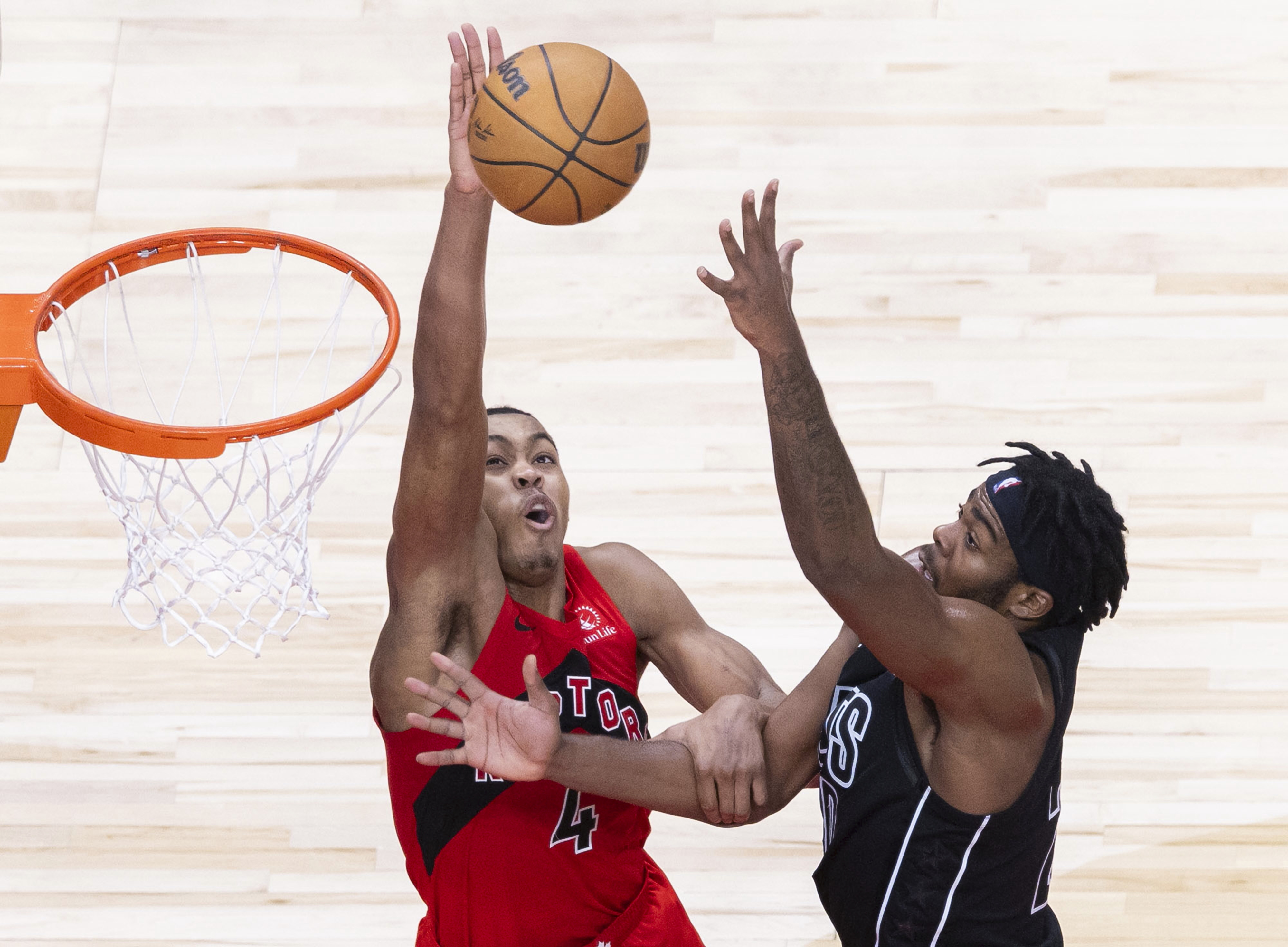 猛龙队绝杀公牛队,赢得关键胜利 猛龙队绝杀公牛队,赢得关键胜利