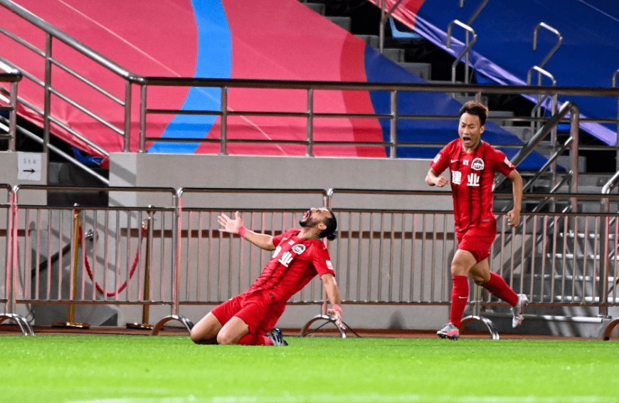 富力客场逆转建业,取得宝贵胜利 富力客场逆转建业,取得宝贵胜利