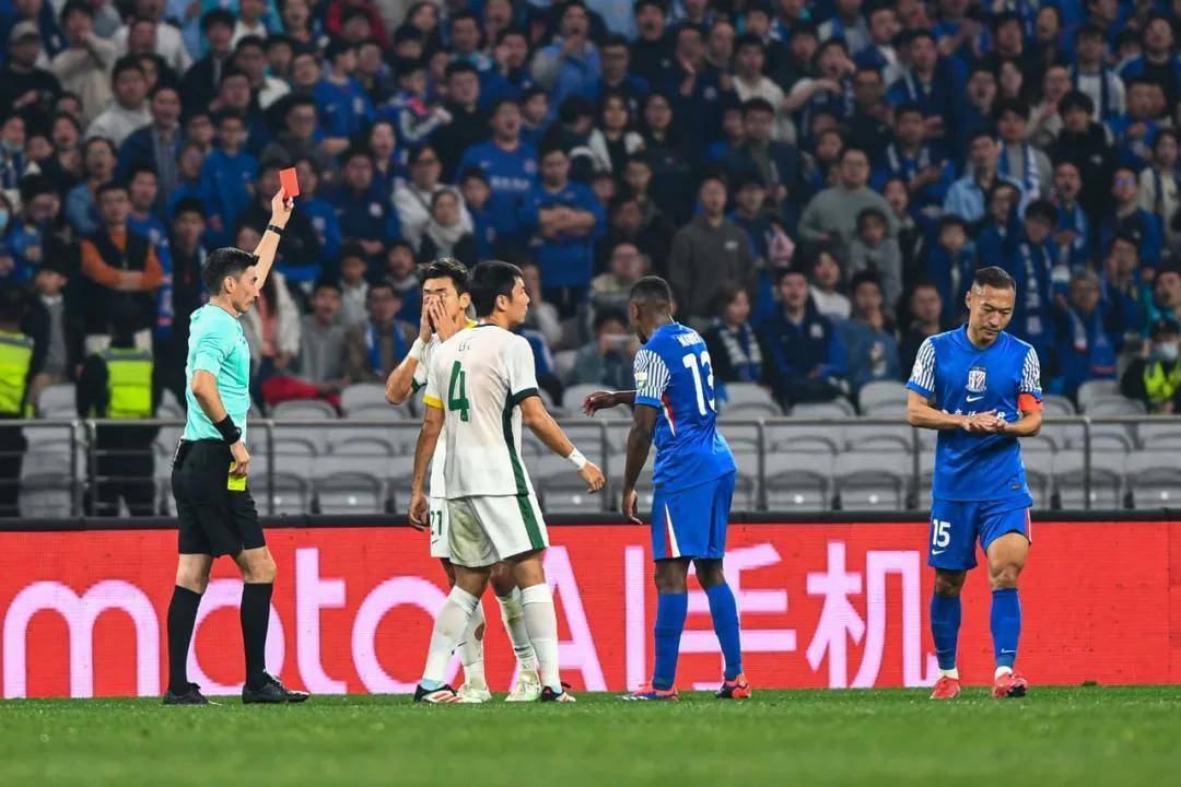 国安对阵亚泰,谁将在关键时刻占据上风? 国安对阵亚泰,谁将在关键时刻占据上风?