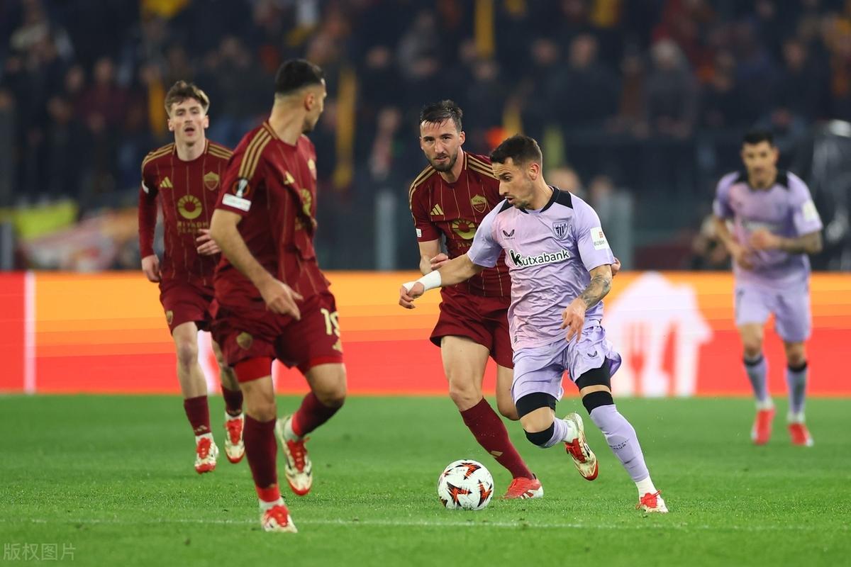 关于乌迪内斯在主场击败对手，提升士气的信息