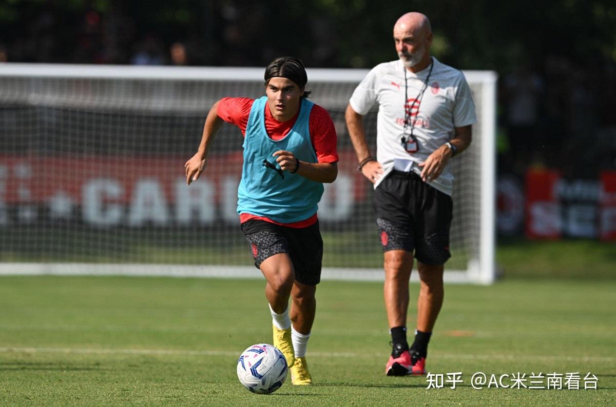 困境不断加深，那不勒斯重振雄风