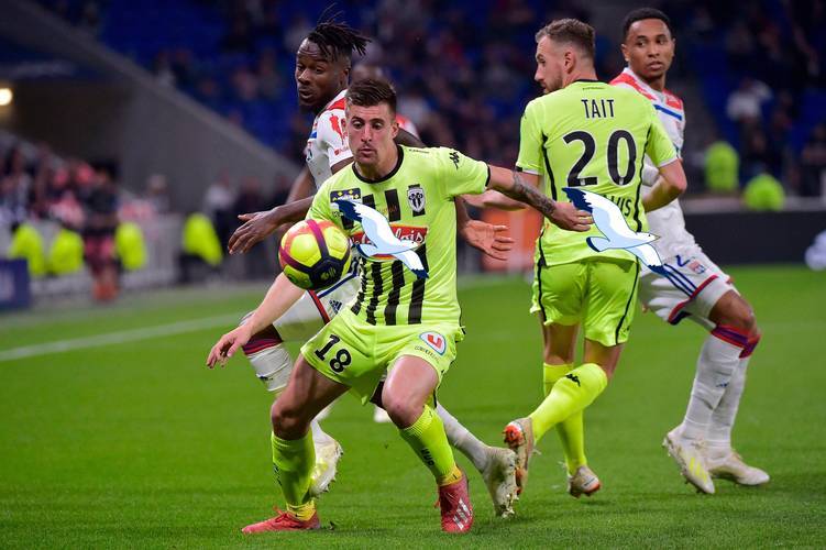 鲁恩将主场迎战斯特拉斯堡,展开激战对决 鲁恩将主场迎战斯特拉斯堡,展开激战对决