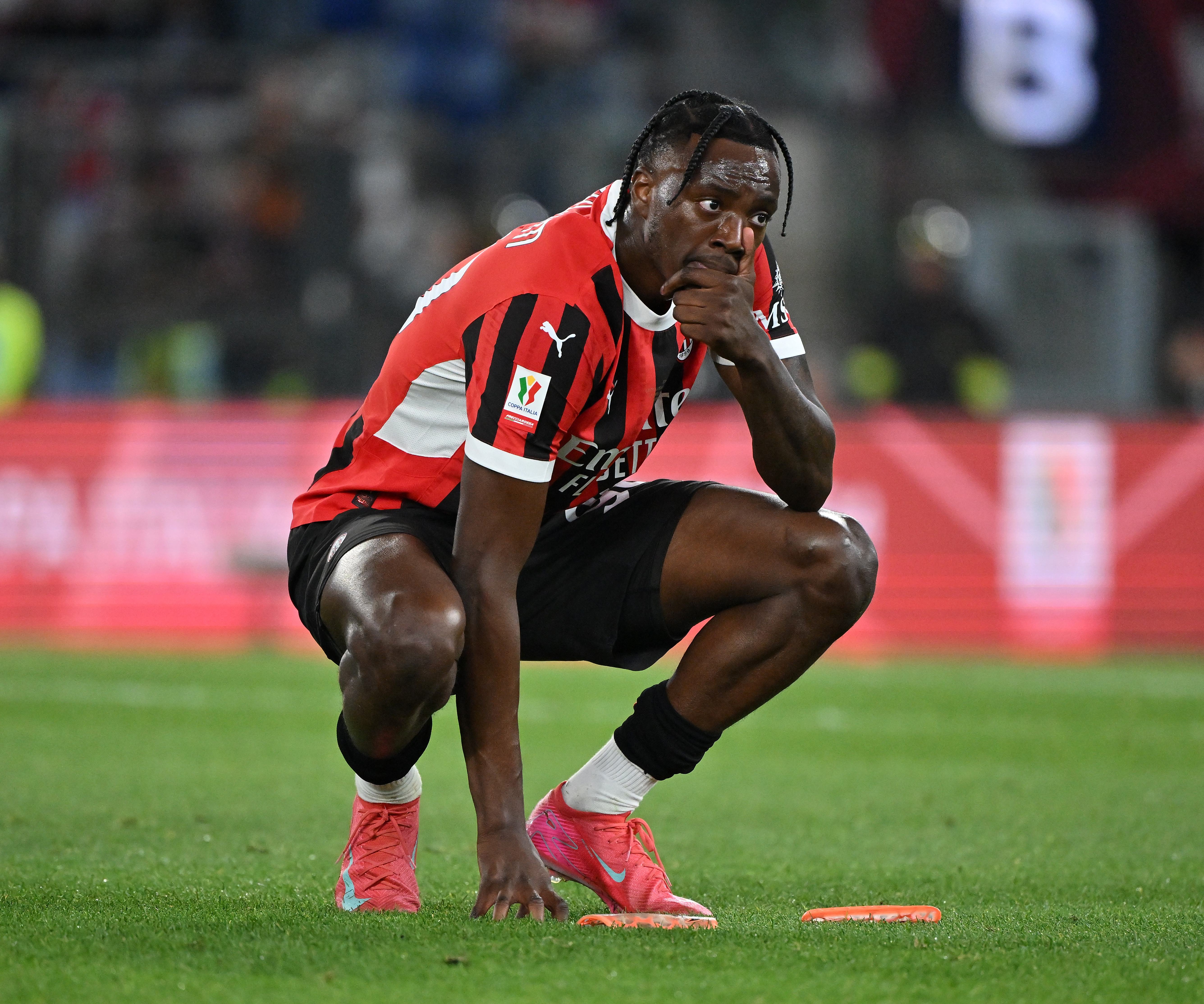 意大利足球明星表现抢眼，引发球迷热议的简单介绍