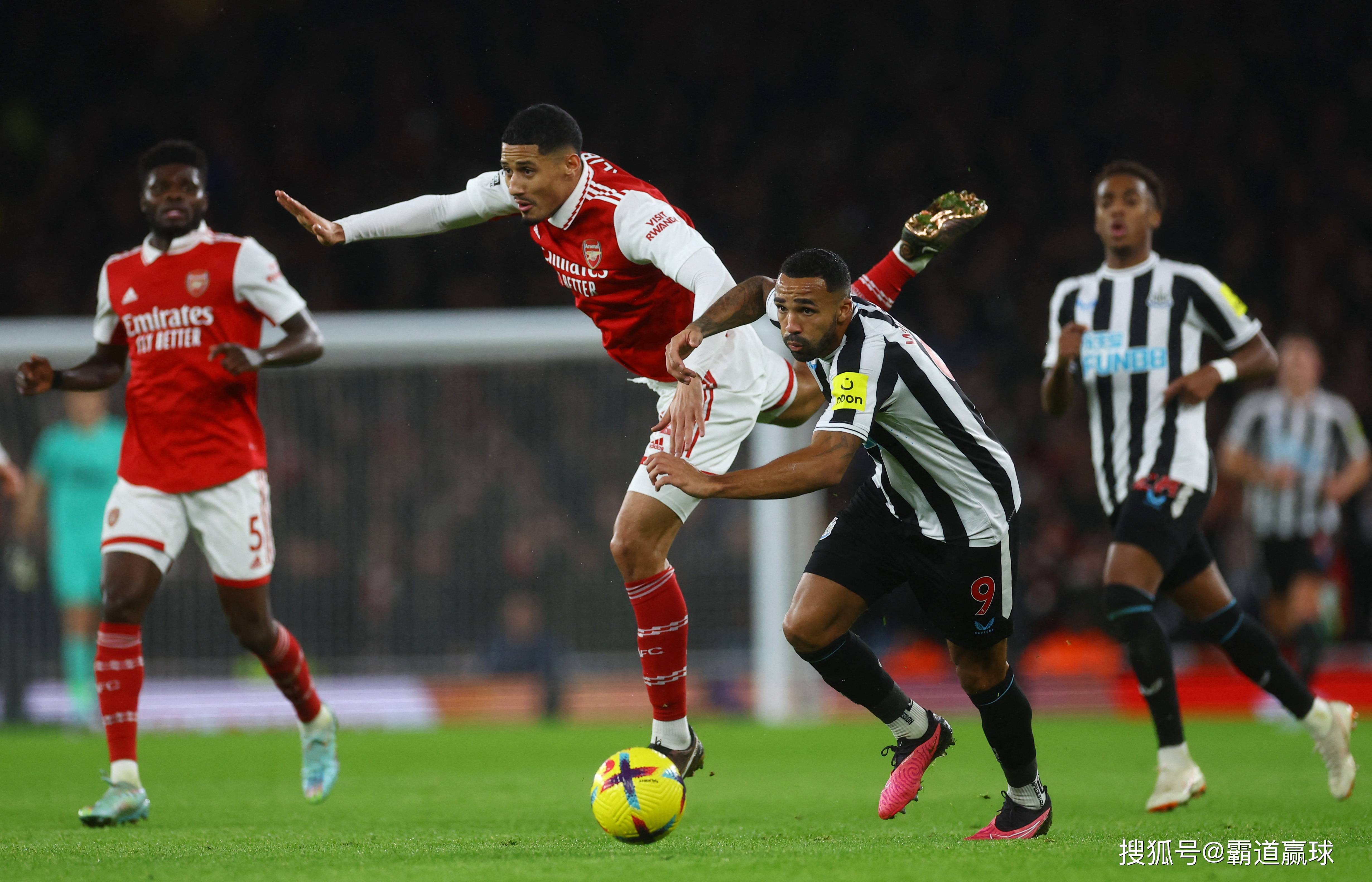 阿森纳客场比分大捷，四连胜助球队追赶领头羊的简单介绍