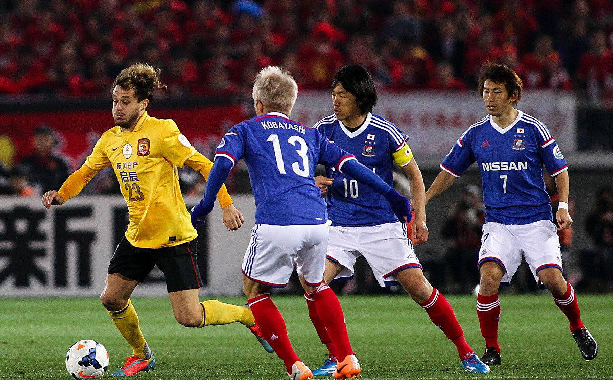 沙尔克发挥稳定，继续保持不败纪录的简单介绍