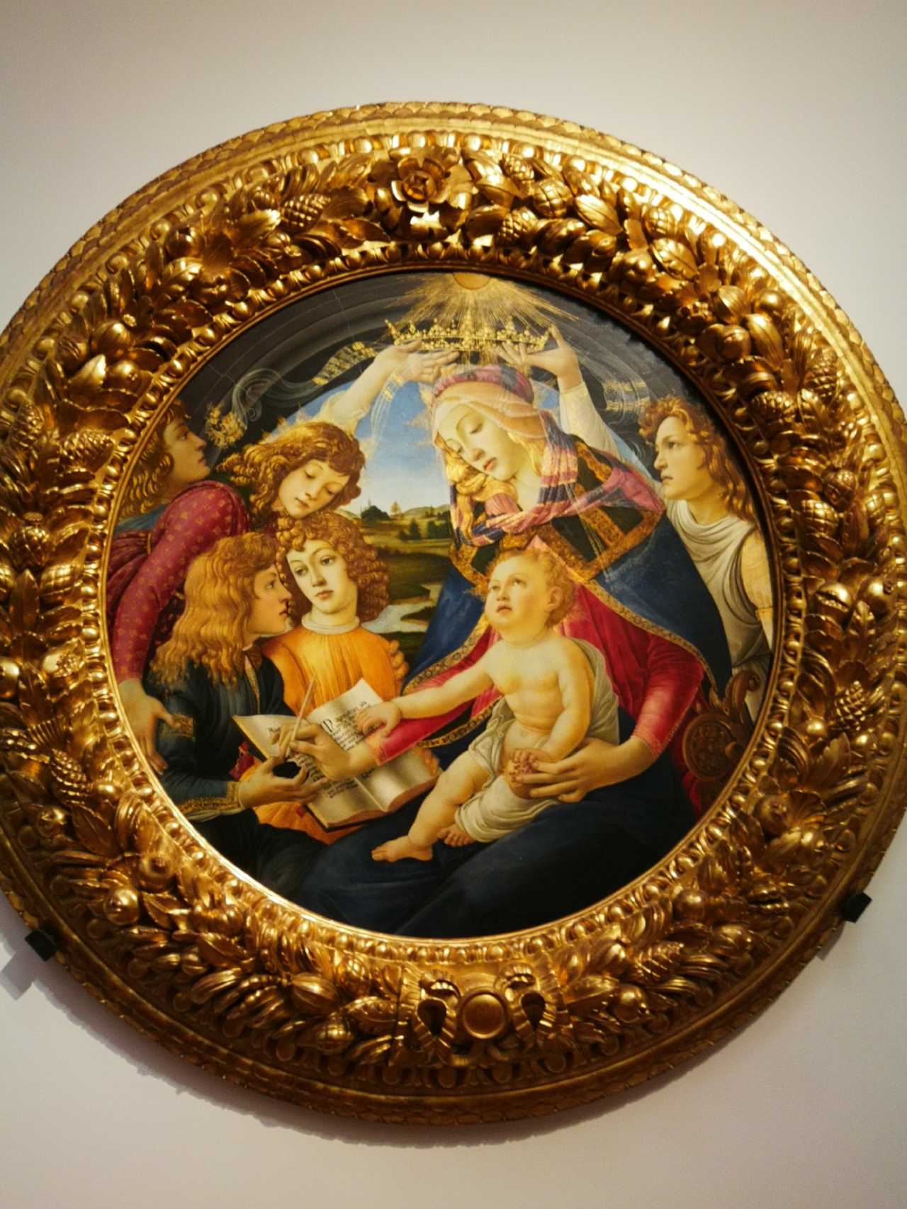 法国瑞士狭胜，小组争夺激烈的简单介绍