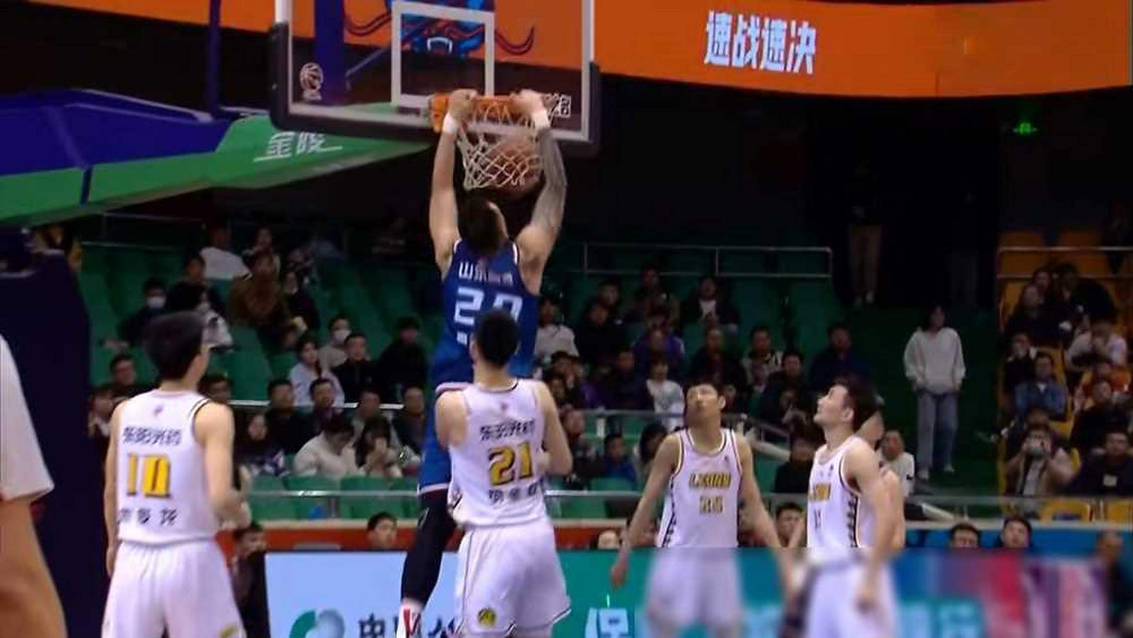 山东男篮全面占优，取得胜利