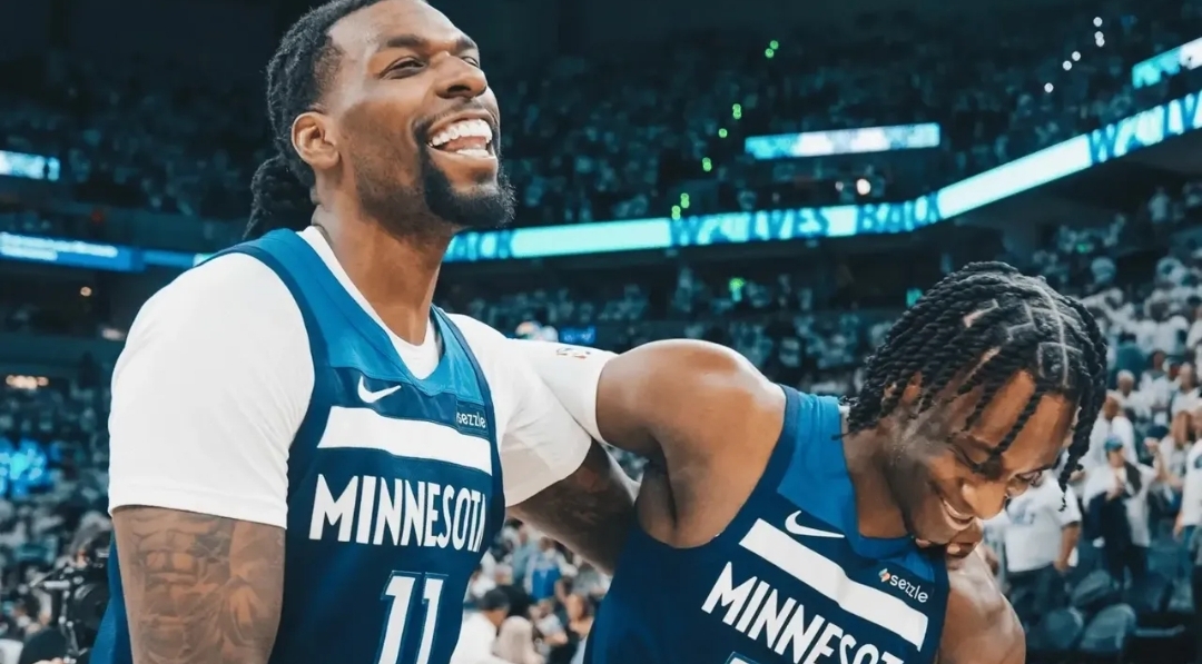 森林狼擒下马刺，卡尔-安东尼21分领衔