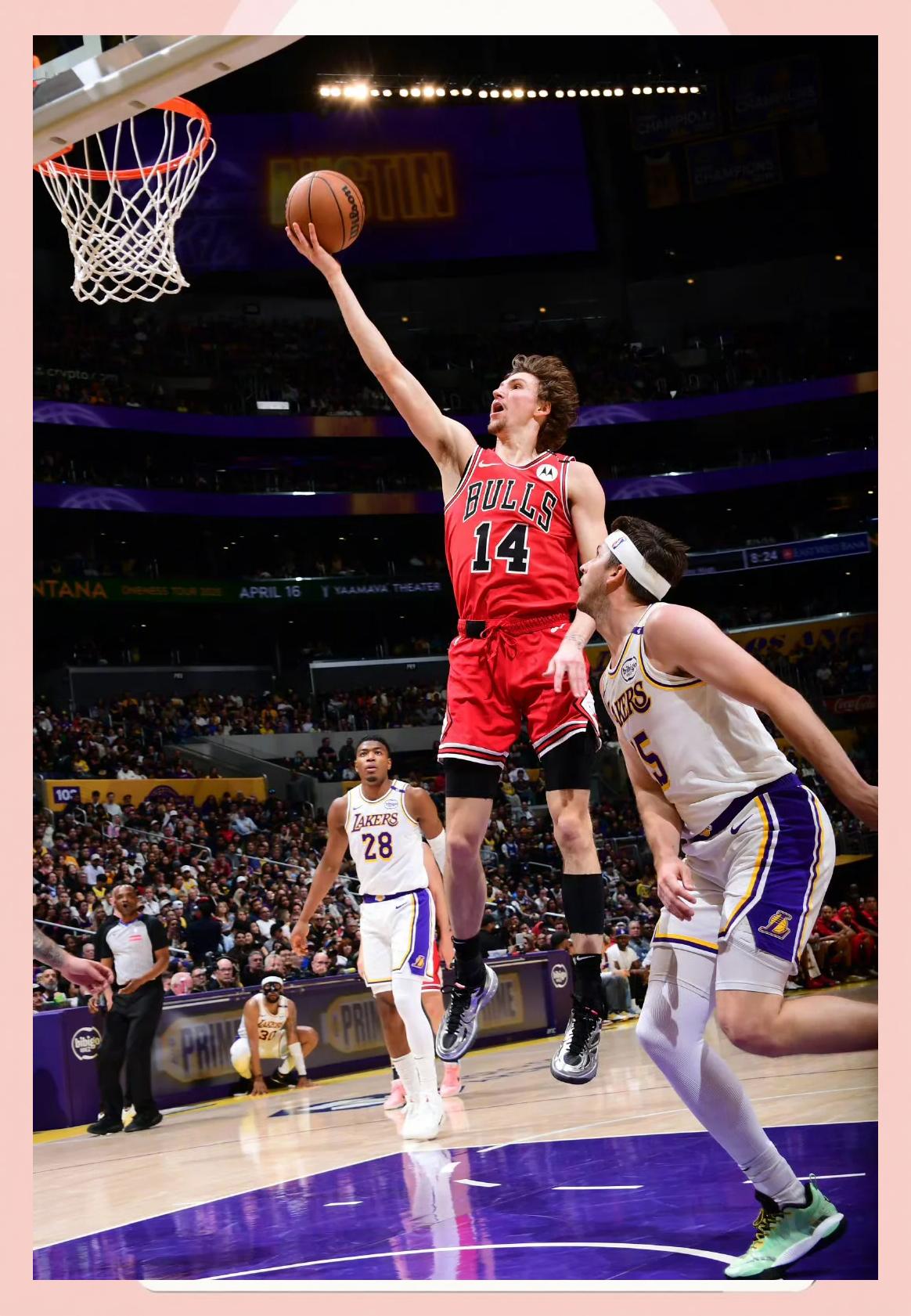 公牛全队表现出色战胜凯尔特人