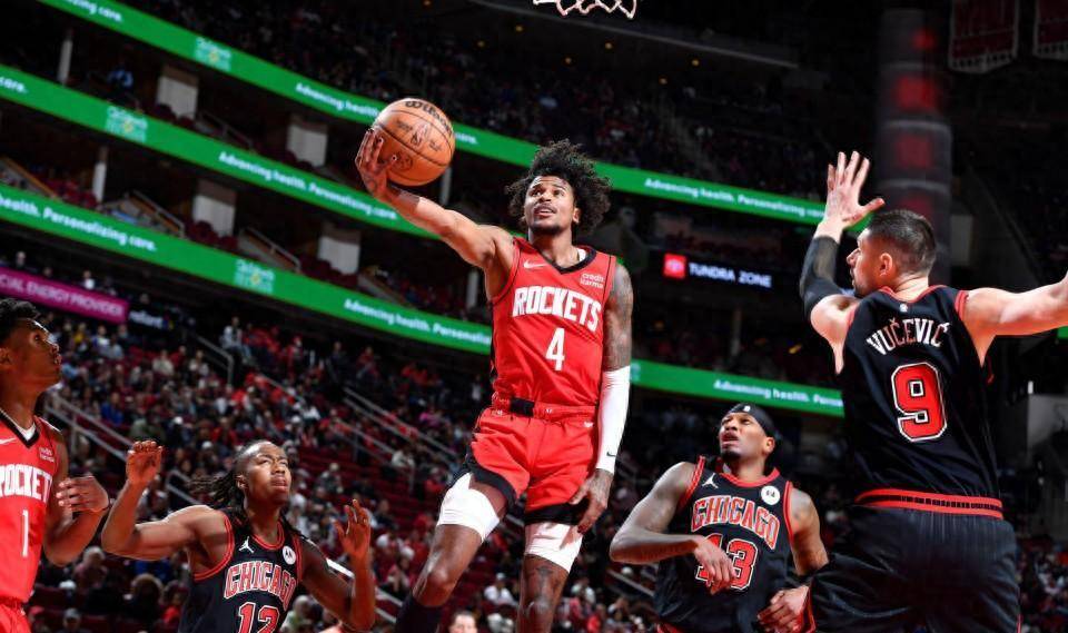 火箭主场击败勇士,取得七连胜 火箭主场击败勇士,取得七连胜